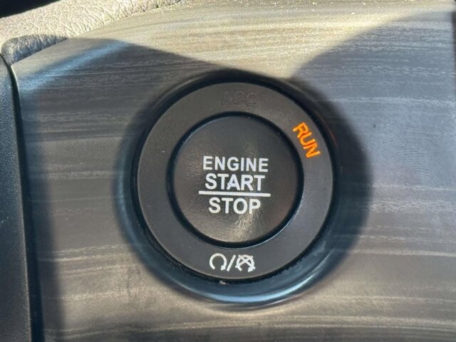 2020 Jeep Grand Cherokee in Winchester, VA 22602 - 18124260 24