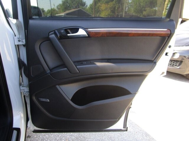 2013 Audi Q7 in Tampa, FL 33604-6914 - 18124262 25