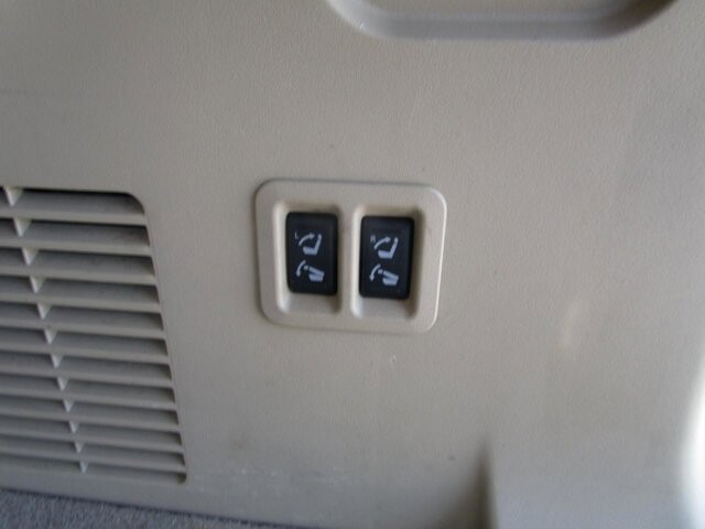 2013 Nissan Armada in Tampa, FL 33604-6914 - 18124263 12