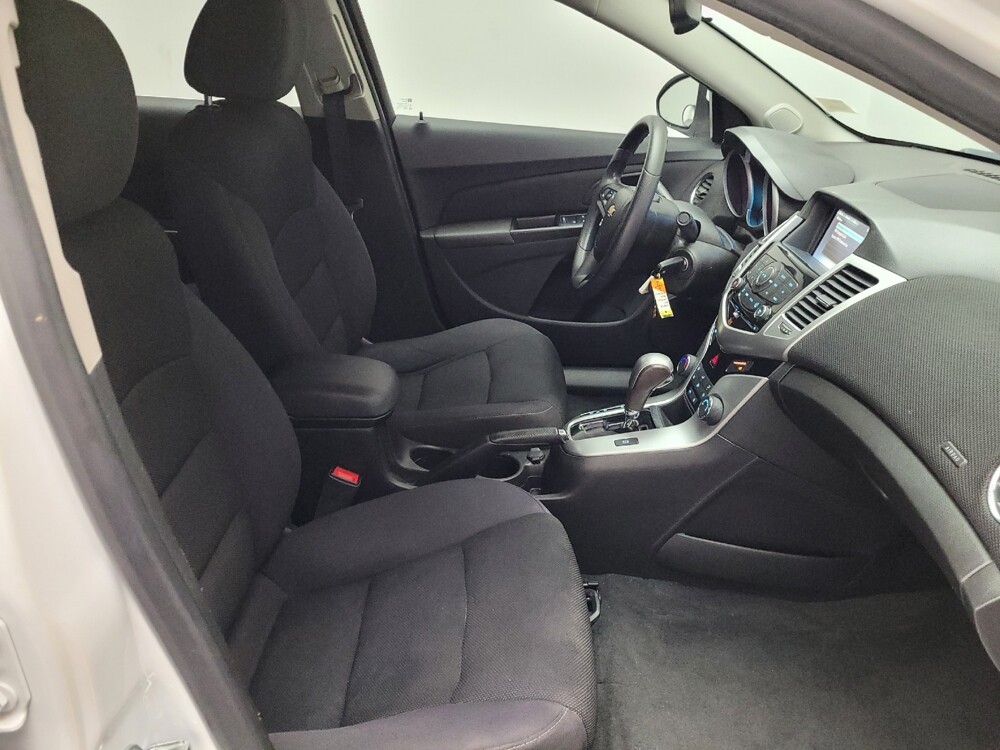 2015 Chevrolet Cruze in Sacramento, CA 95821 - 18124264 21