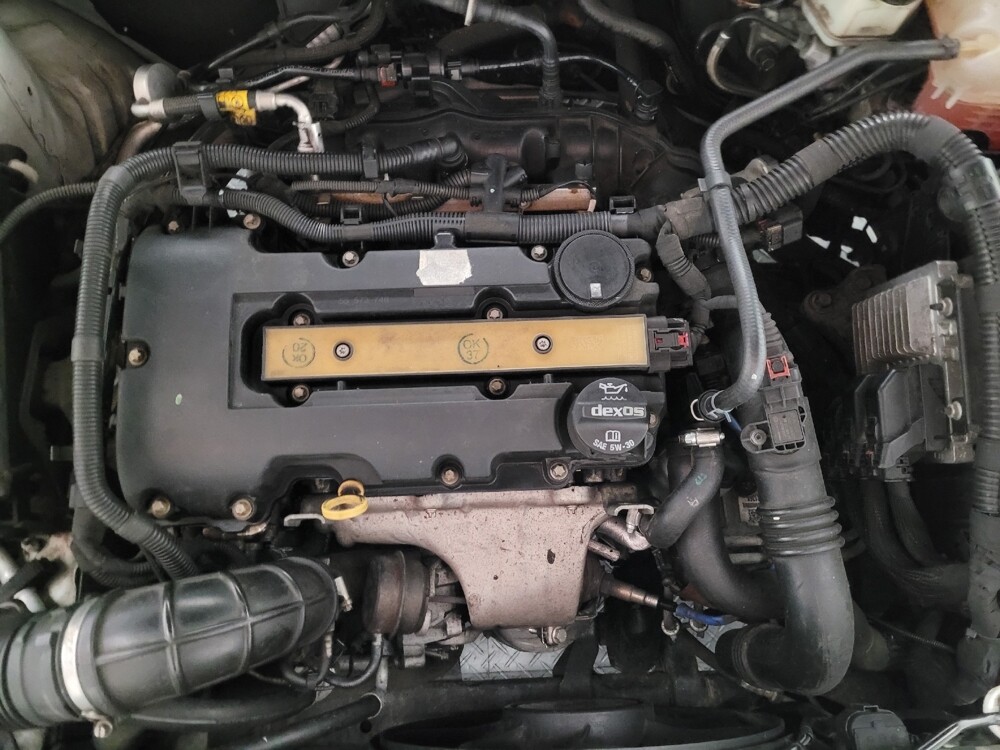 2015 Chevrolet Cruze in Sacramento, CA 95821 - 18124264 30