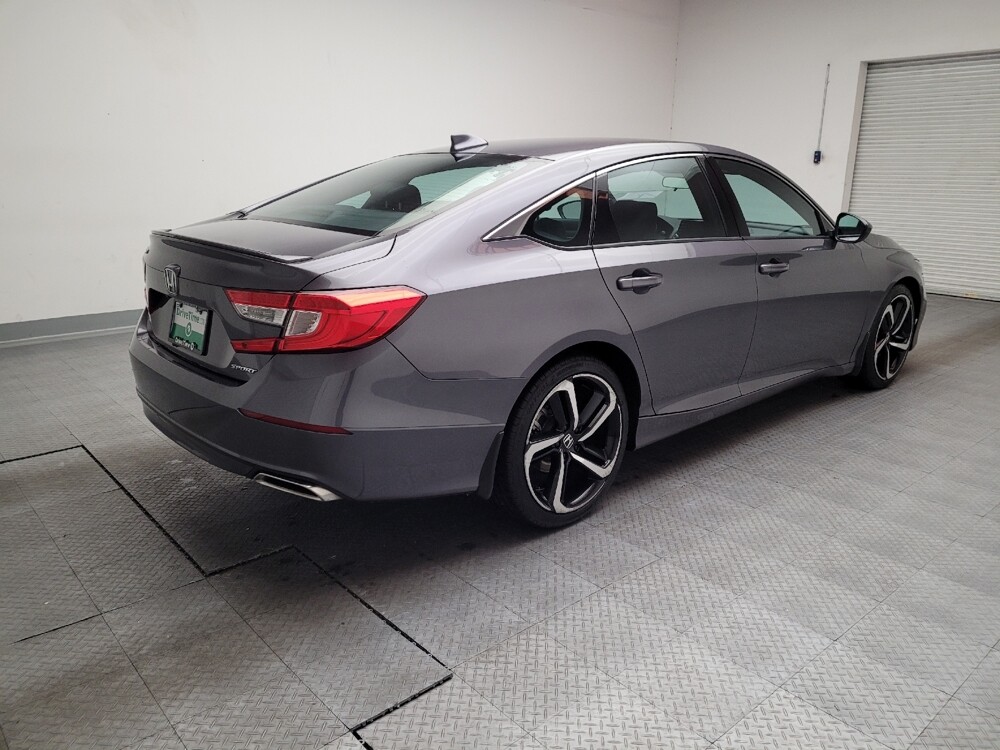 2018 Honda Accord in Fresno, CA 93726 - 18124266 9