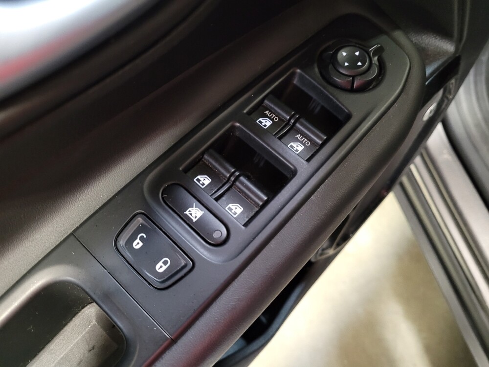 2016 Jeep Renegade in Sacramento, CA 95821 - 18124267 27