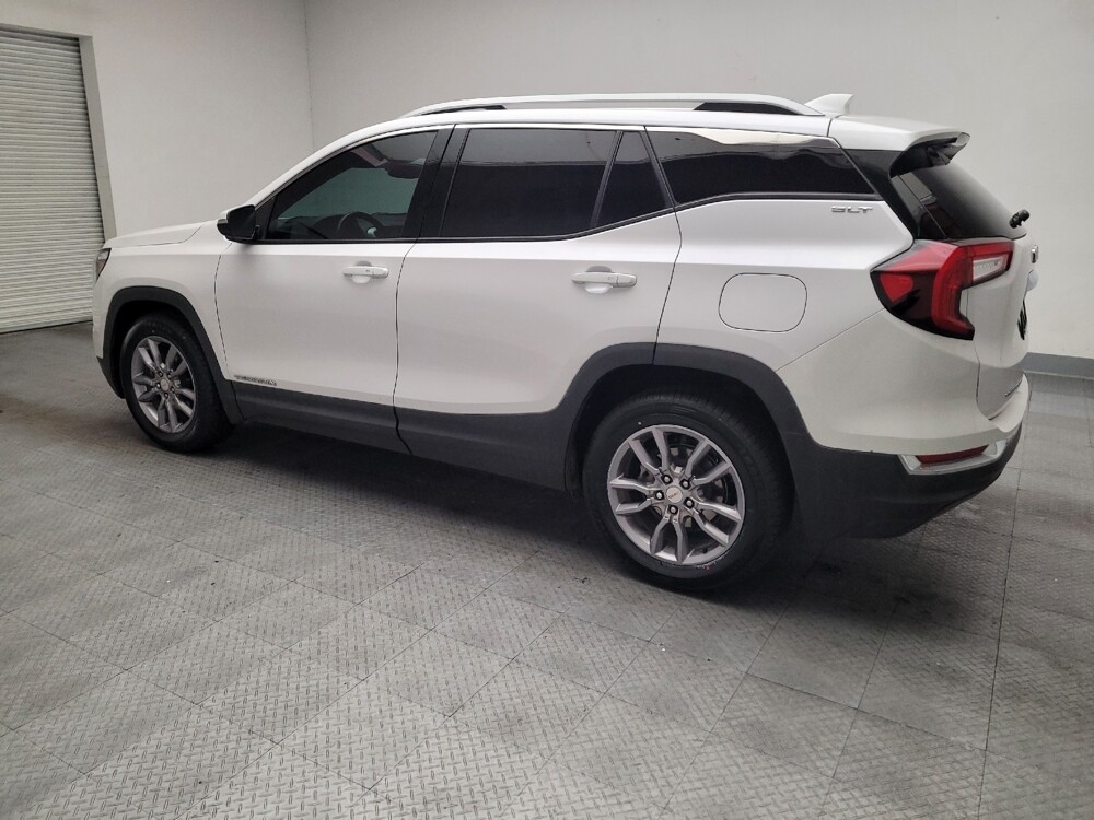 2022 GMC Terrain in Fresno, CA 93726 - 18124272 3