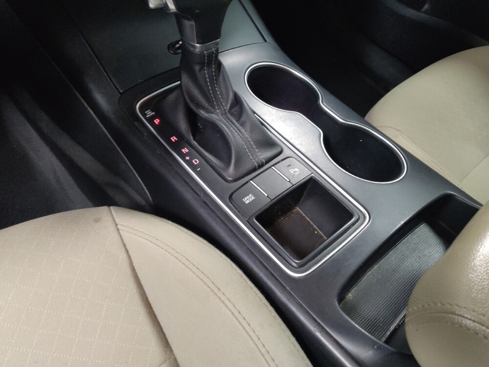 2019 Kia Sorento in Stone Mountain, GA 30083 - 18124277 26