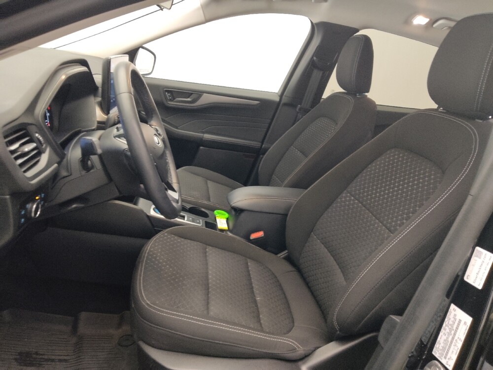 2023 Ford Escape in Conyers, GA 30094 - 18124290 17