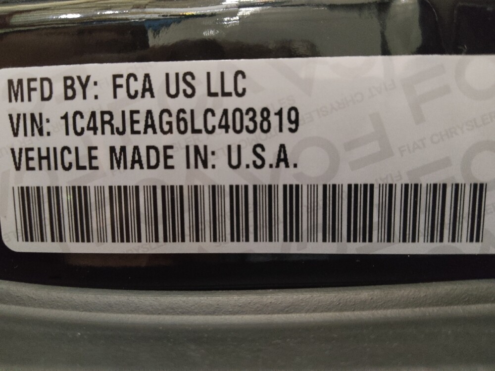 2020 Jeep Grand Cherokee in Union City, GA 30291 - 18124294 33
