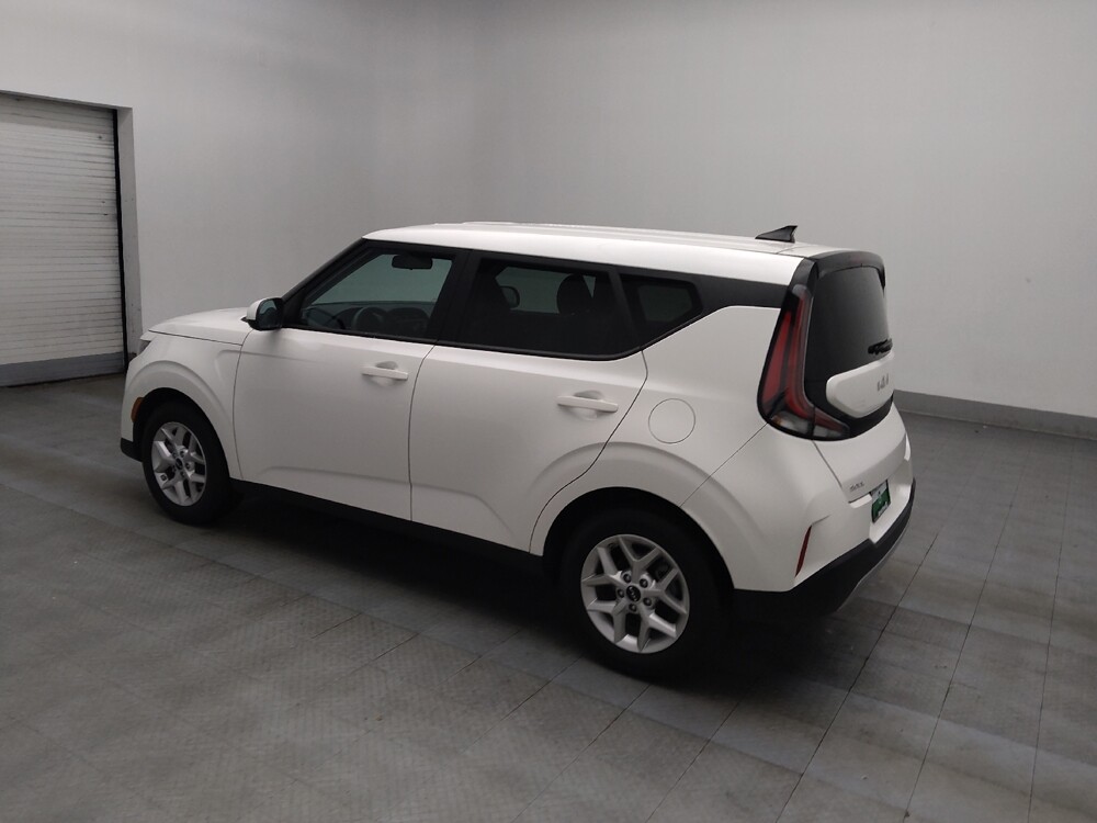 2025 Kia Soul in Union City, GA 30291 - 18124297 3