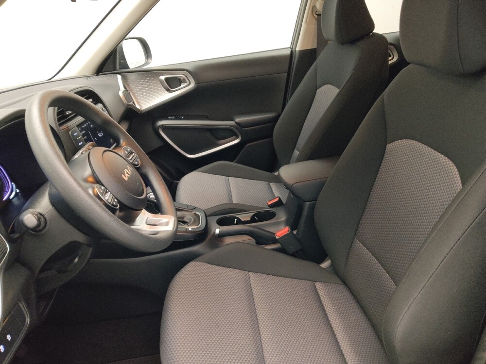 2025 Kia Soul in Birmingham, AL 35215 - 18124301 17