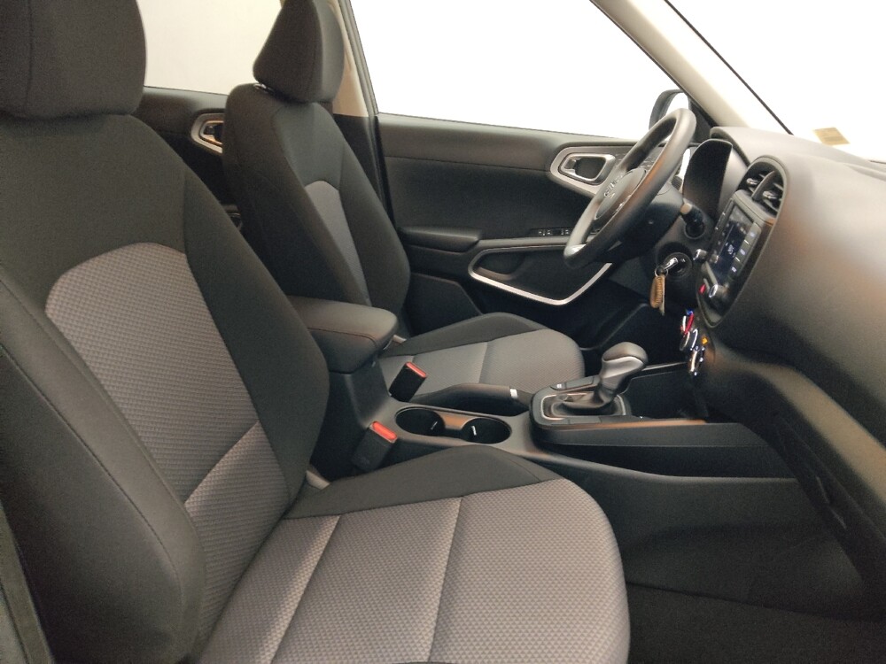 2025 Kia Soul in Birmingham, AL 35215 - 18124301 21