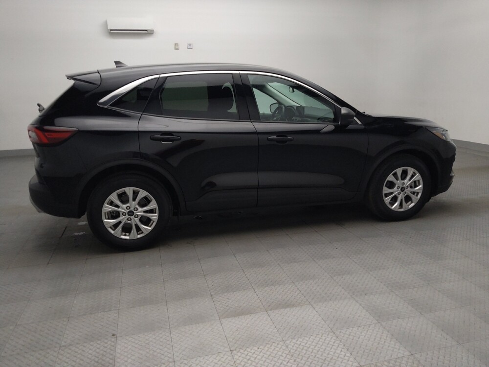 2024 Ford Escape in Lubbock, TX 79424 - 18124306 10