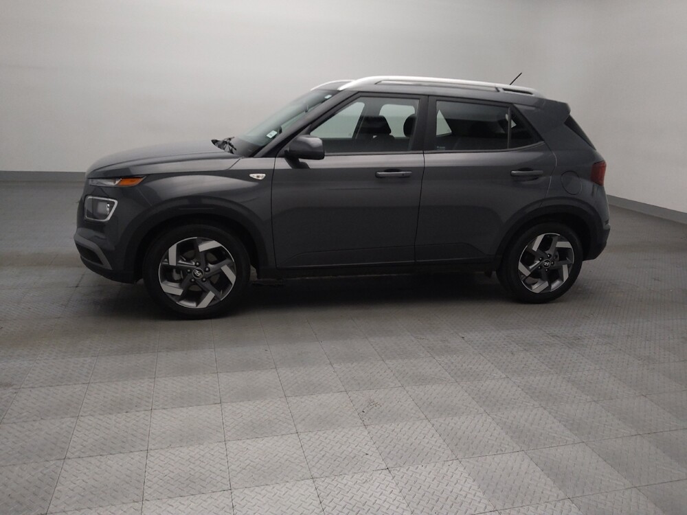 2025 Hyundai Venue in Lubbock, TX 79424 - 18124311 2