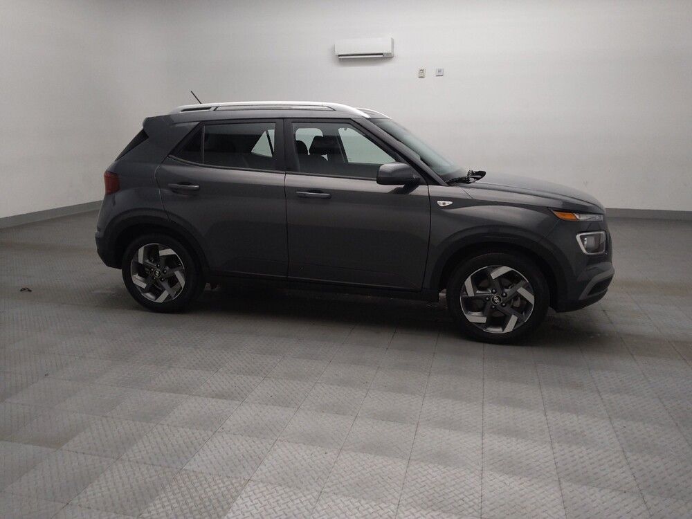 2025 Hyundai Venue in Lubbock, TX 79424 - 18124311 11