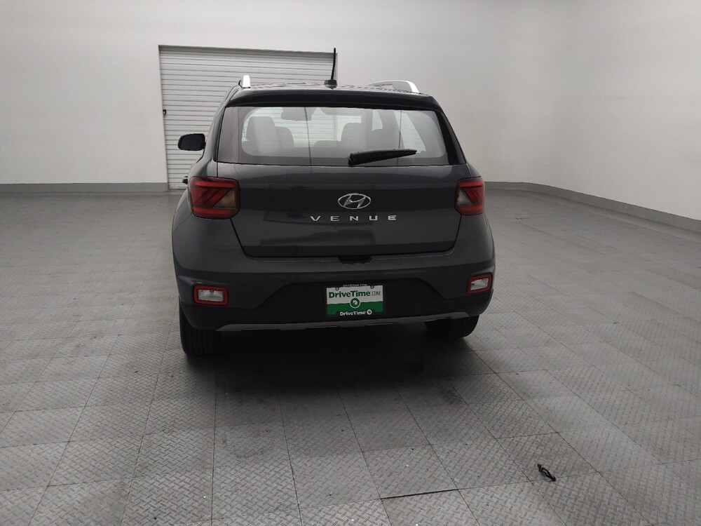 2025 Hyundai Venue in Lubbock, TX 79424 - 18124311 6