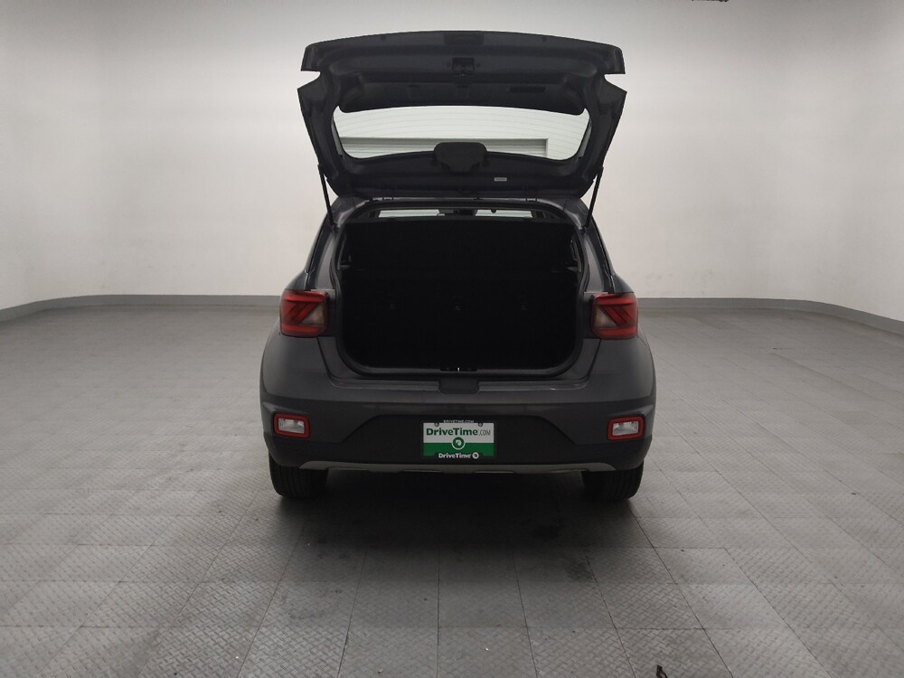 2025 Hyundai Venue in Lubbock, TX 79424 - 18124311 29