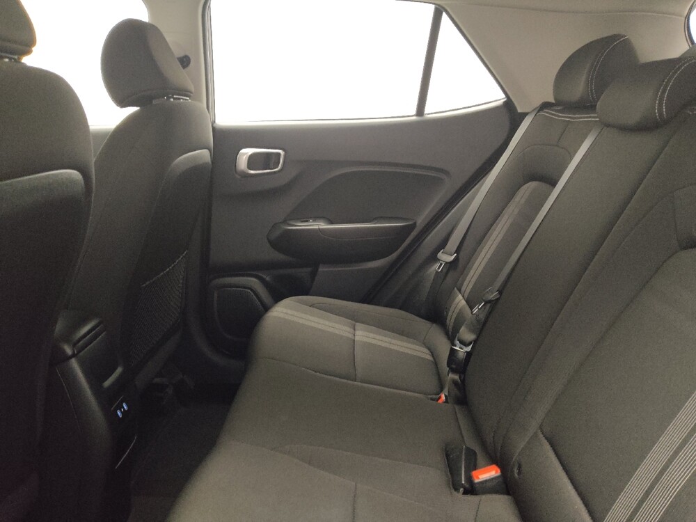 2025 Hyundai Venue in Lubbock, TX 79424 - 18124311 18