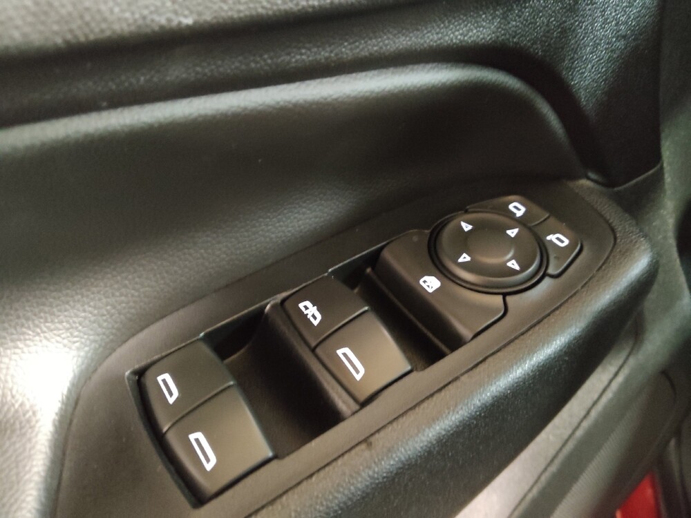 2020 Chevrolet Equinox in Lubbock, TX 79424 - 18124312 27