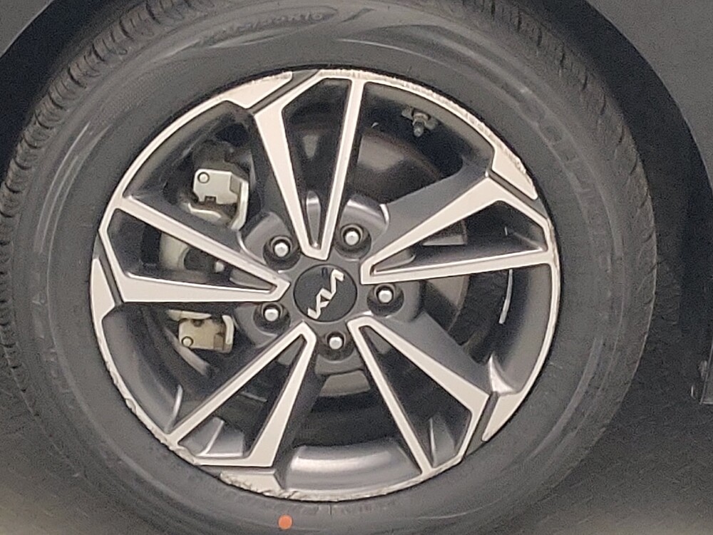 2022 Kia Forte in Arlington, TX 76011 - 18124313 31