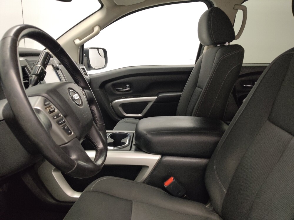 2018 Nissan Titan in Fort Worth, TX 76116 - 18124319 17