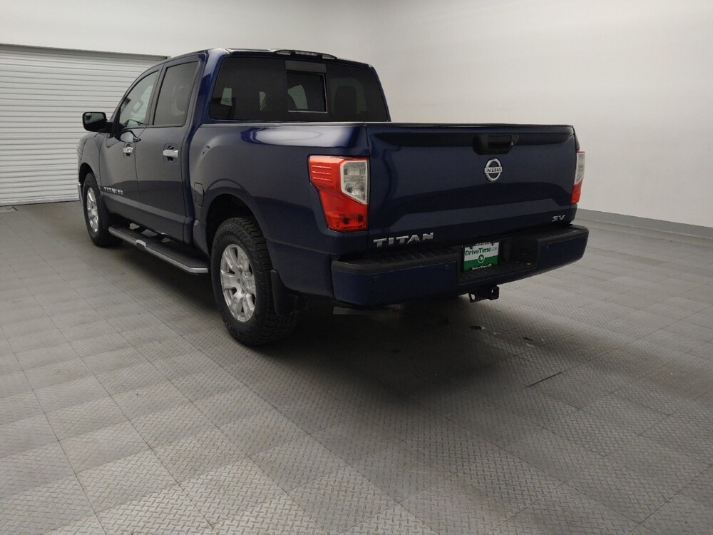 2018 Nissan Titan in Fort Worth, TX 76116 - 18124319 5