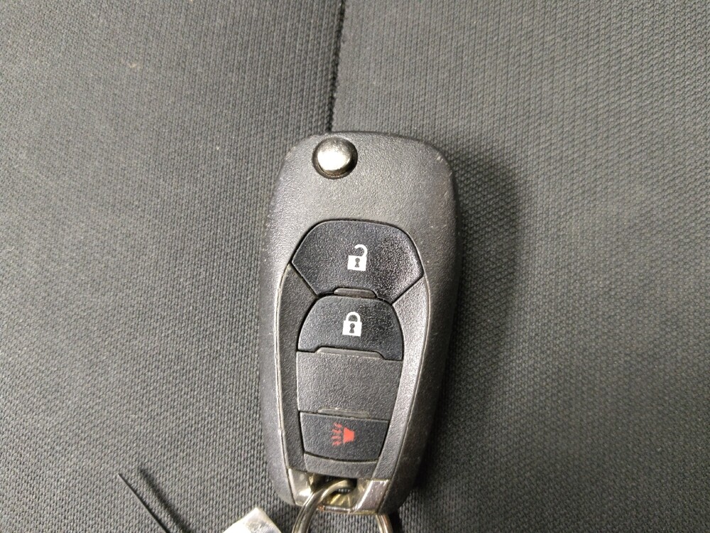 2019 Chevrolet Trax in Tulsa, OK 74145 - 18124323 32