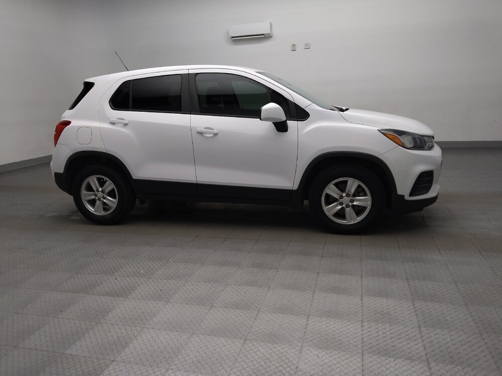 2019 Chevrolet Trax in Tulsa, OK 74145 - 18124323 11