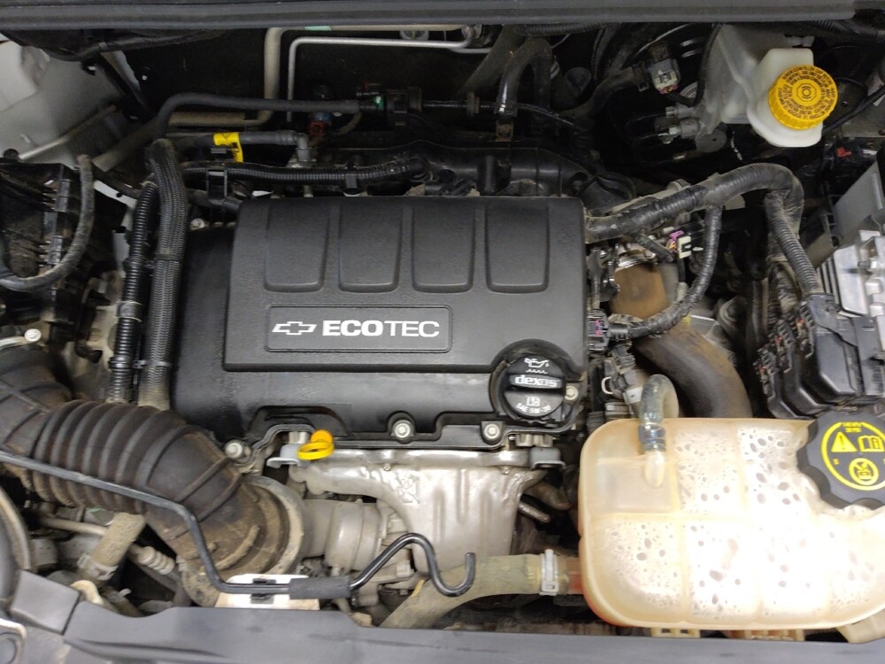 2019 Chevrolet Trax in Tulsa, OK 74145 - 18124323 30