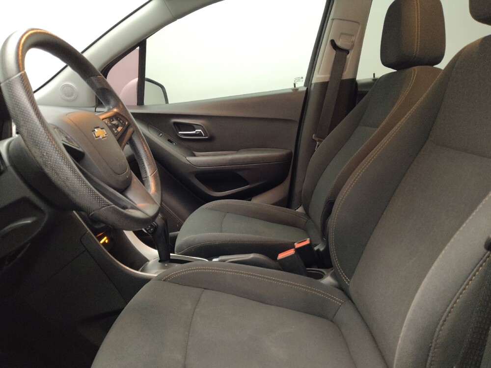 2019 Chevrolet Trax in Tulsa, OK 74145 - 18124323 17