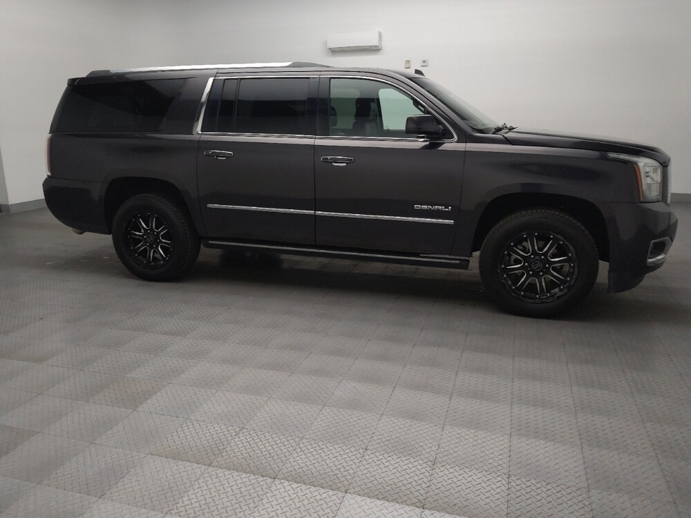 2016 GMC Yukon XL in Lubbock, TX 79424 - 18124328 11