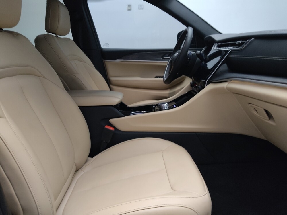 2023 Jeep Grand Cherokee in Lewisville, TX 75067 - 18124331 21