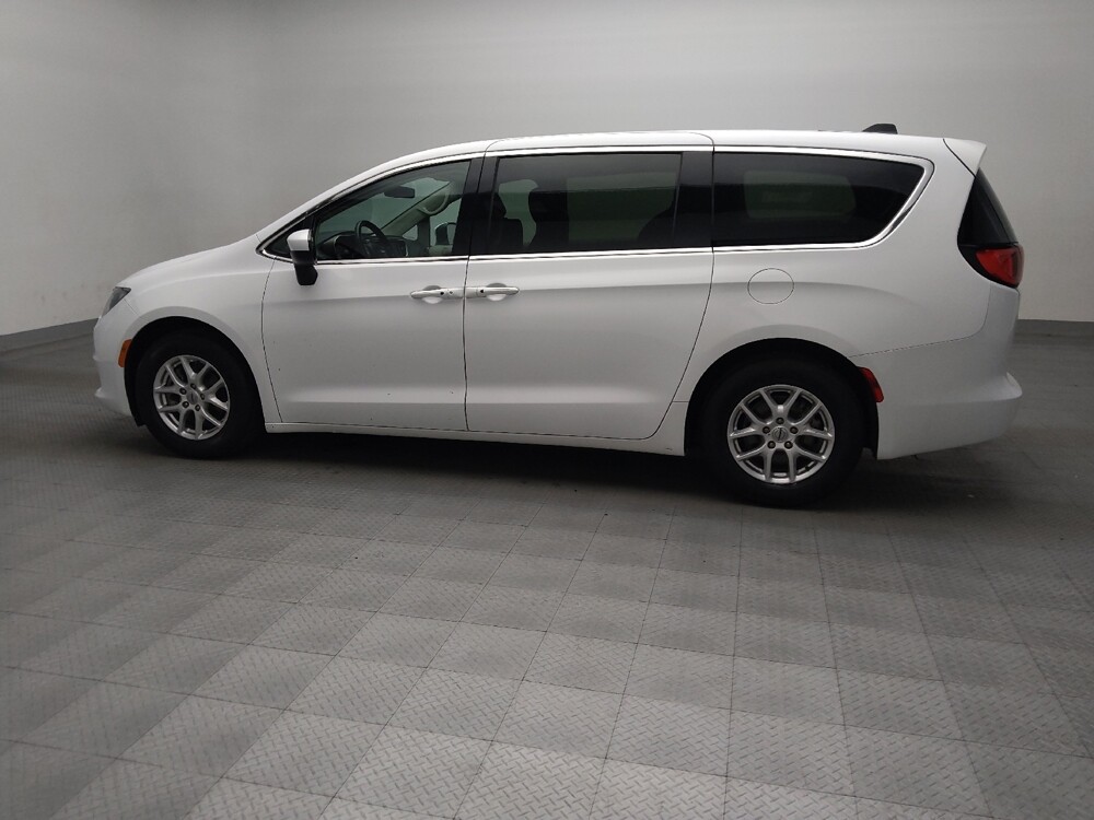 2022 Chrysler Voyager in Lewisville, TX 75067 - 18124334 3