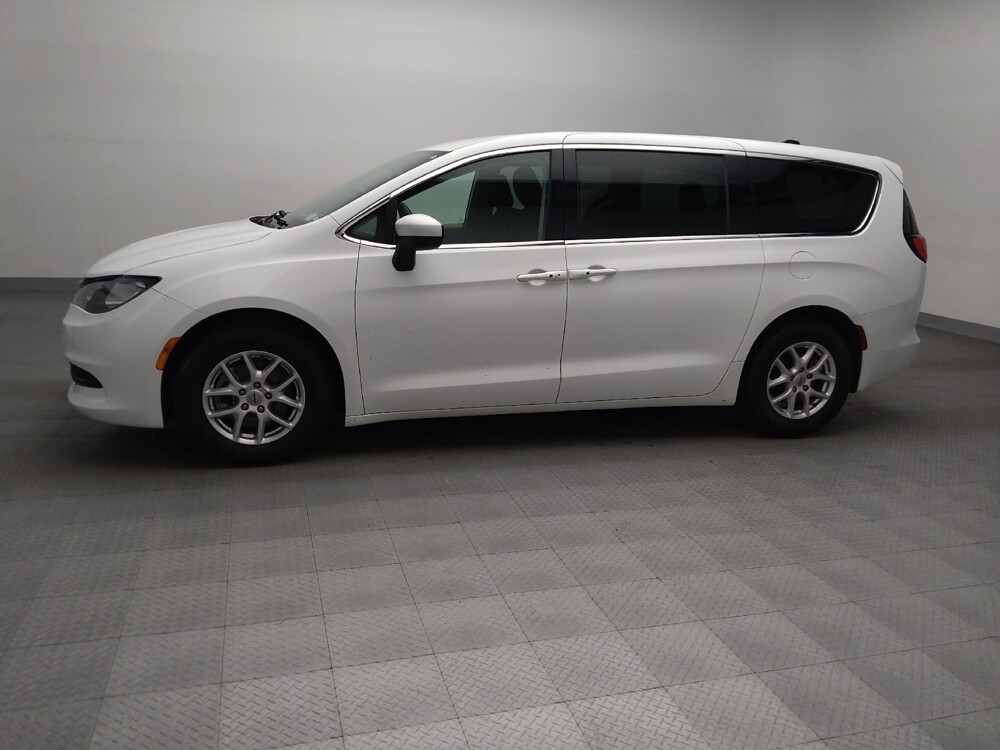 2022 Chrysler Voyager in Lewisville, TX 75067 - 18124334 2