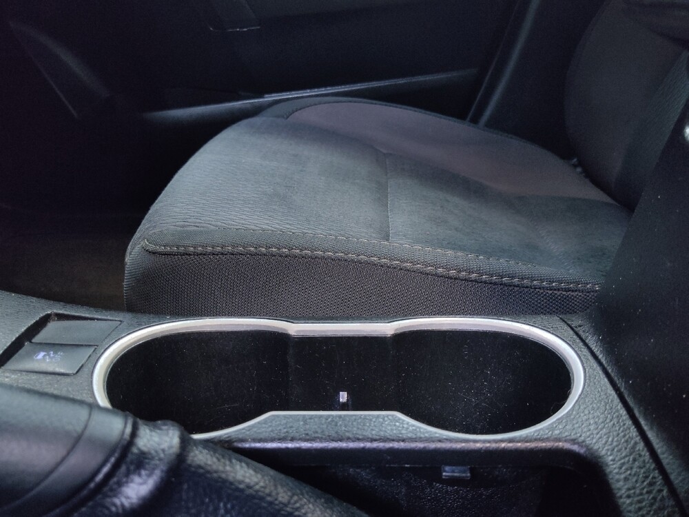 2018 Toyota Corolla in Clearwater, FL 33764 - 18124340 26