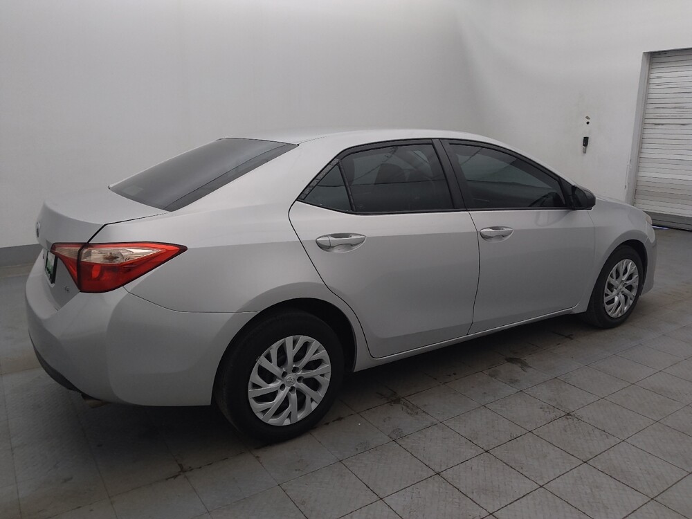 2018 Toyota Corolla in Clearwater, FL 33764 - 18124340 10