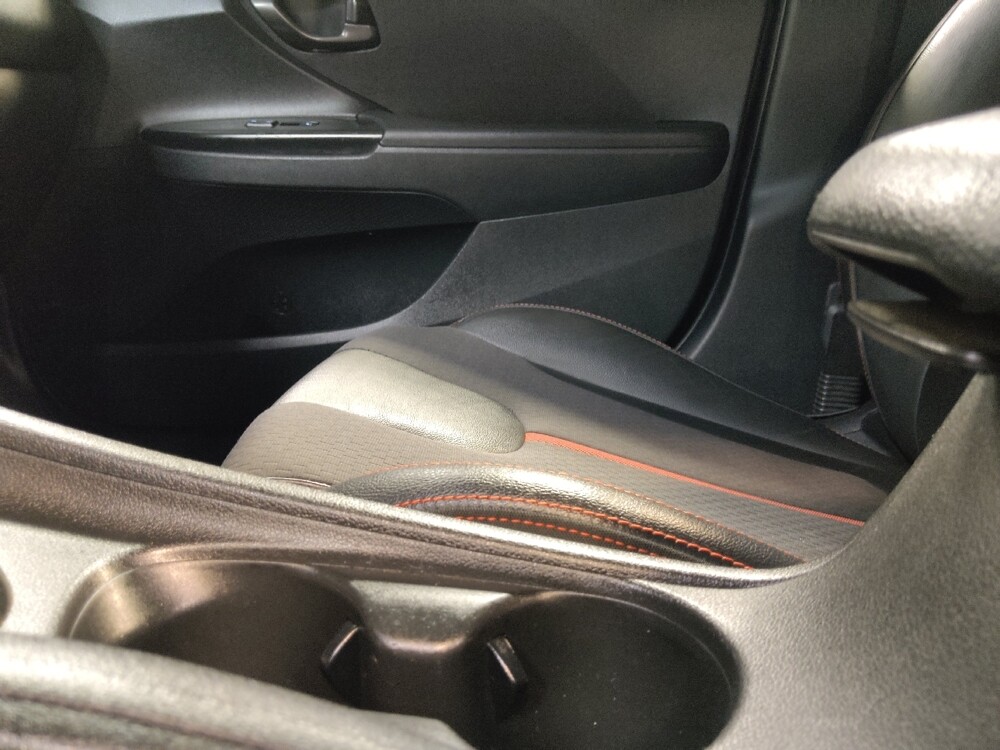 2019 Hyundai Veloster in Bradenton, FL 34207 - 18124344 26