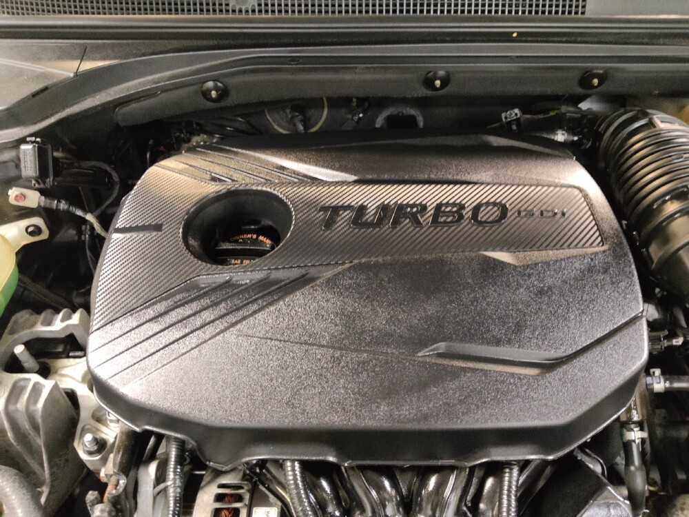 2019 Hyundai Veloster in Bradenton, FL 34207 - 18124344 30