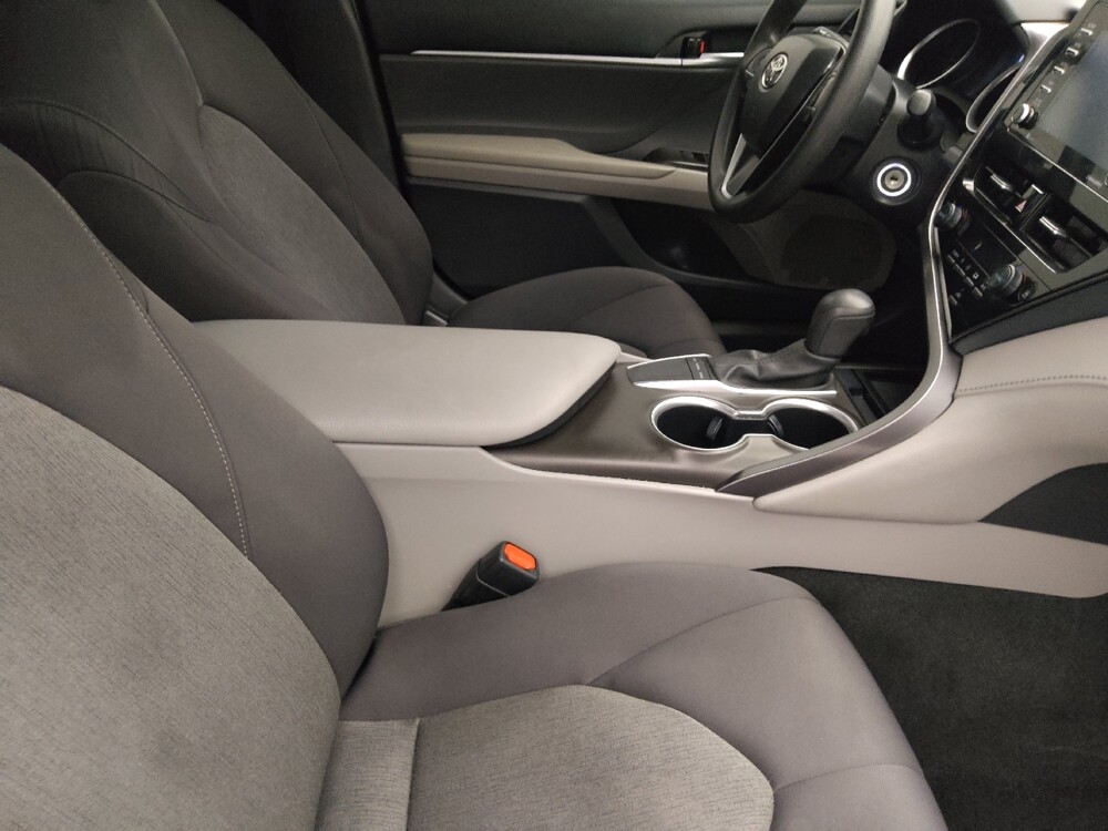 2023 Toyota Camry in Tampa, FL 33619 - 18124350 21