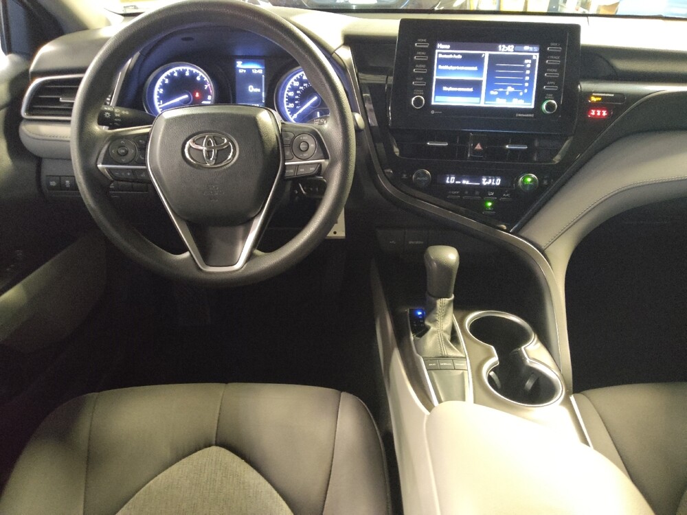 2023 Toyota Camry in Tampa, FL 33619 - 18124350 22