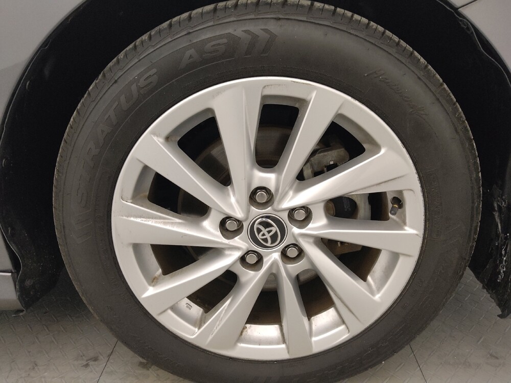 2023 Toyota Camry in Tampa, FL 33619 - 18124350 31