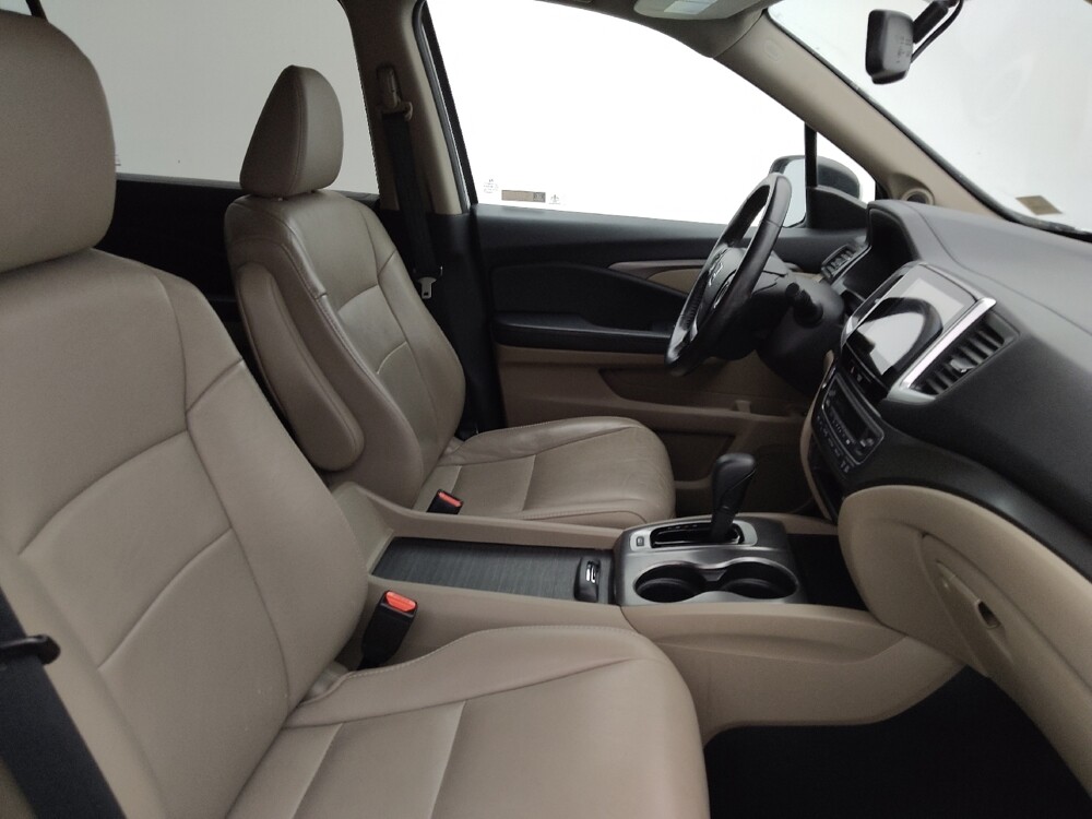 2018 Honda Pilot in Bradenton, FL 34207 - 18124353 21