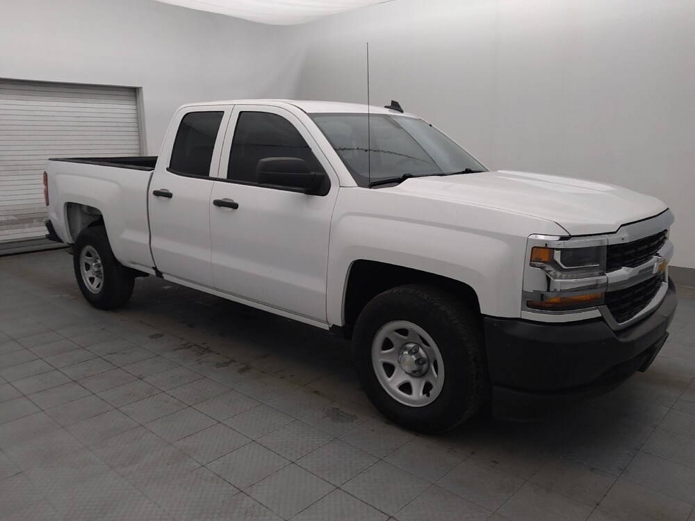 2019 Chevrolet Silverado 1500 in Bradenton, FL 34207 - 18124355 11