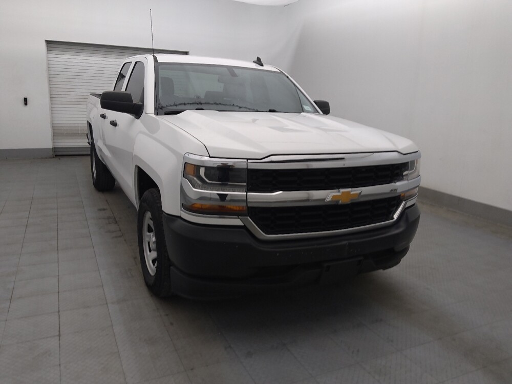 2019 Chevrolet Silverado 1500 in Bradenton, FL 34207 - 18124355 13