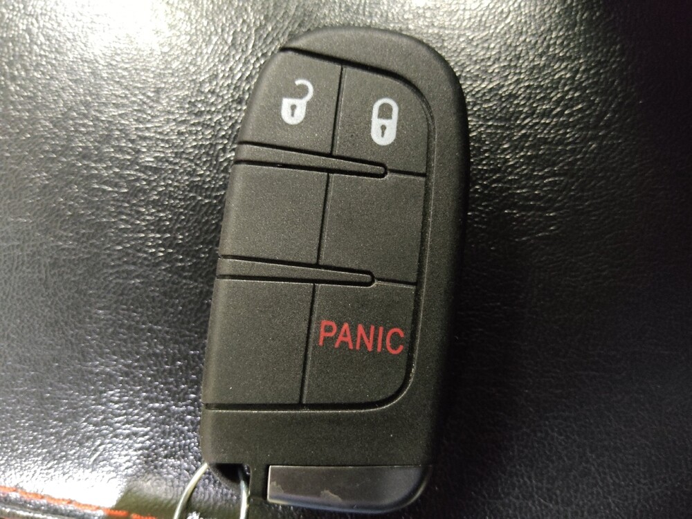 2020 Jeep Compass in Bradenton, FL 34207 - 18124357 32