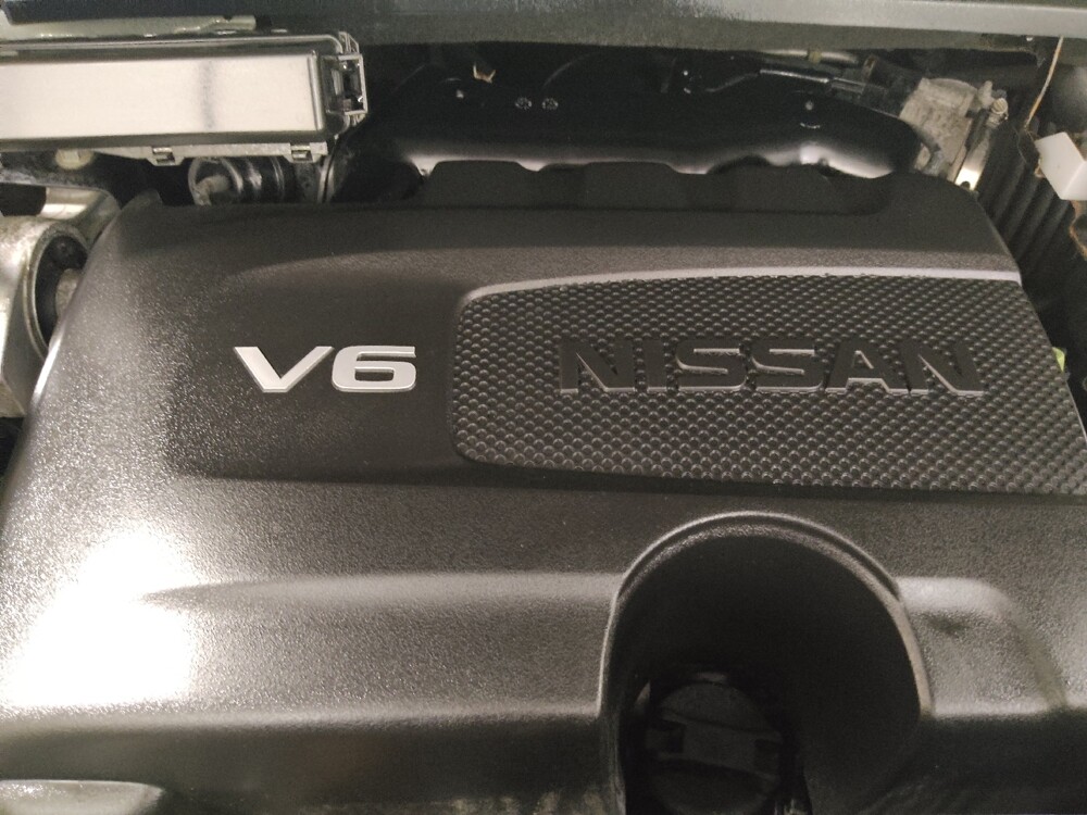 2019 Nissan Pathfinder in Clearwater, FL 33764 - 18124358 30