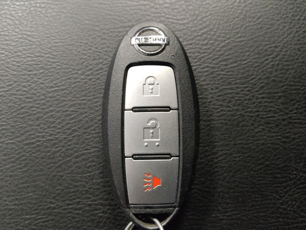 2019 Nissan Pathfinder in Clearwater, FL 33764 - 18124358 32