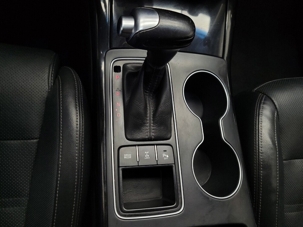 2016 Kia Sorento in Las Vegas, NV 89102 - 18124359 26