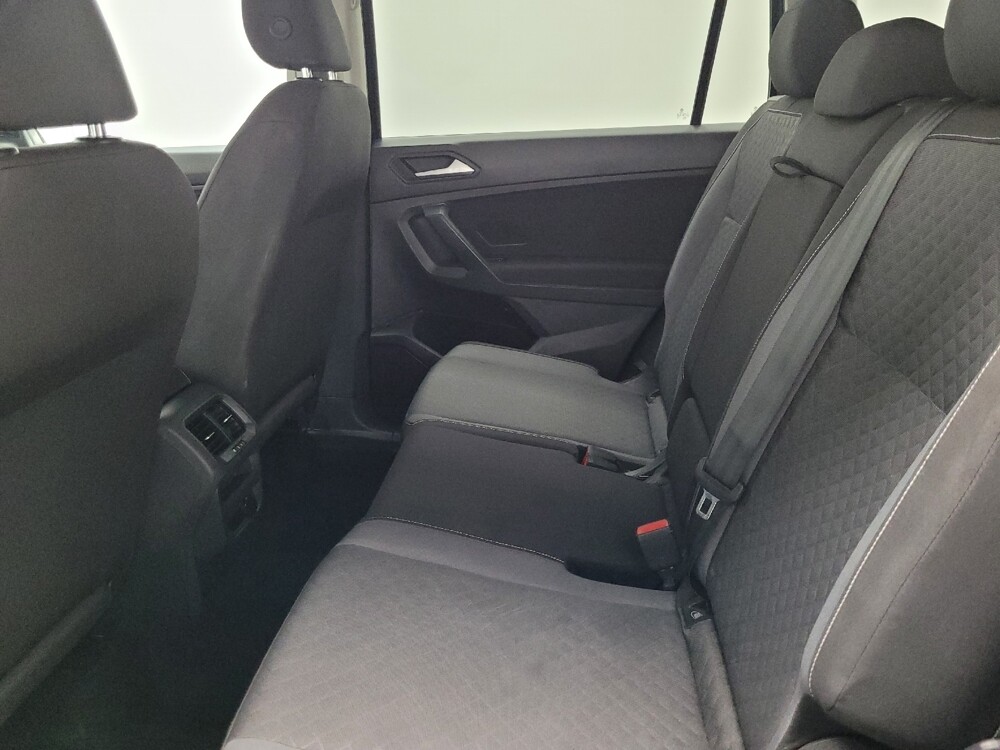 2021 Volkswagen Tiguan in Las Vegas, NV 89102 - 18124361 18