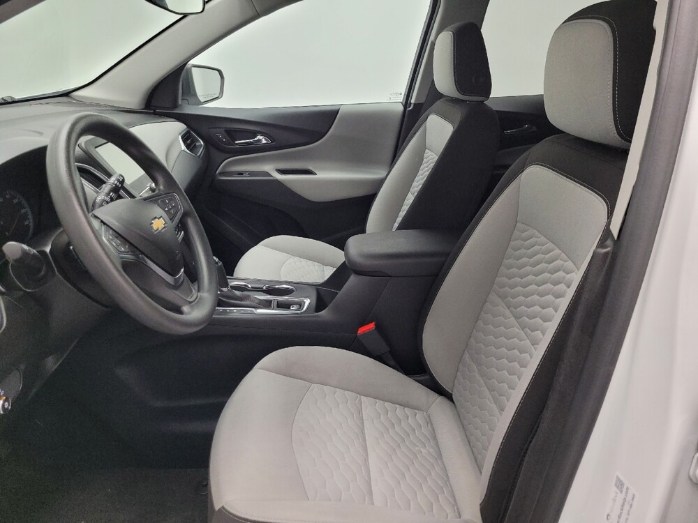 2018 Chevrolet Equinox in Las Vegas, NV 89102 - 18124364 17