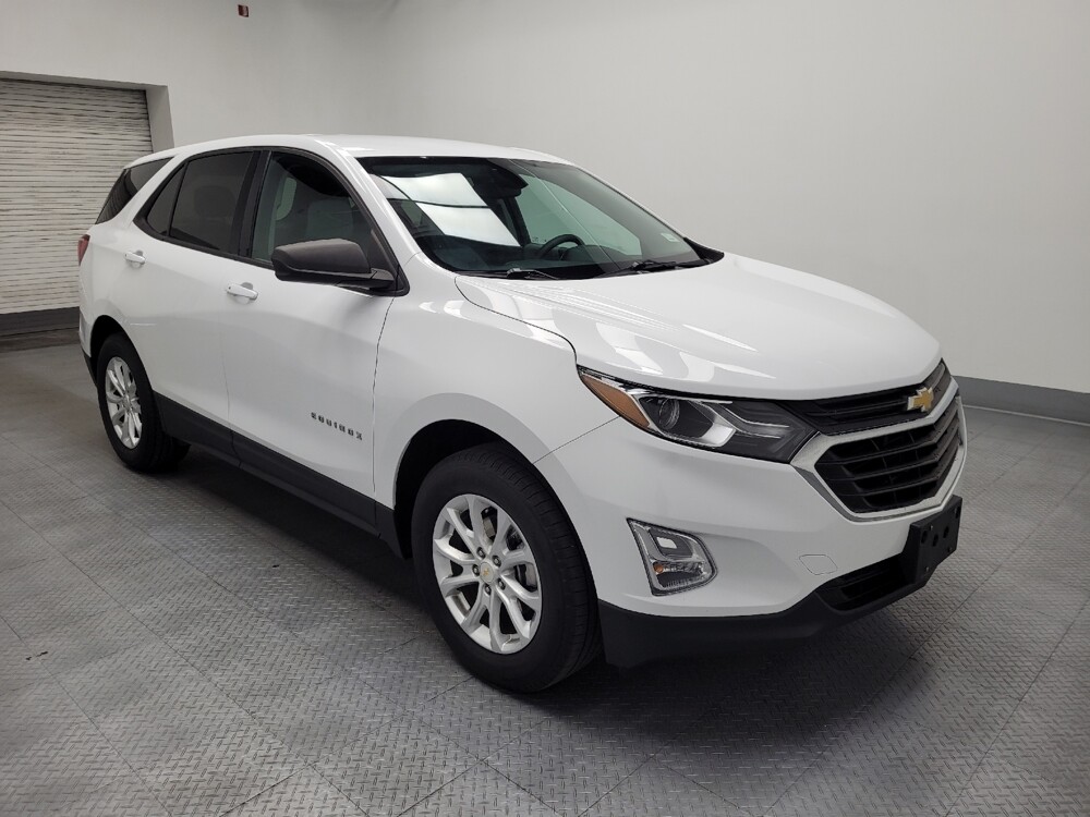 2018 Chevrolet Equinox in Las Vegas, NV 89102 - 18124364 11