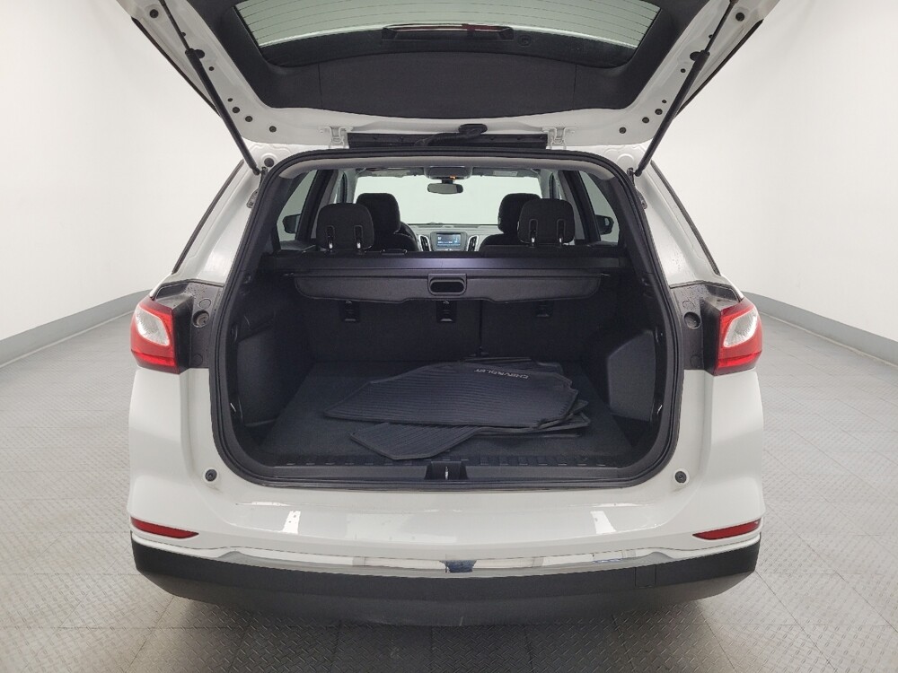 2018 Chevrolet Equinox in Las Vegas, NV 89102 - 18124364 29